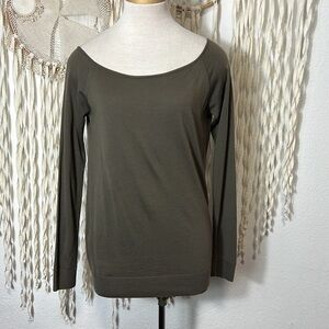 Theory Green Wide Neck Long Sleeve Merino Wool Sweater Size M